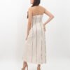 Vestido Strapless Beige con Rayas Verticales Negras y Abertura Frontal