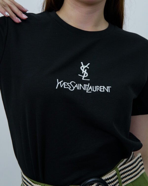 Playera Bordado Yves