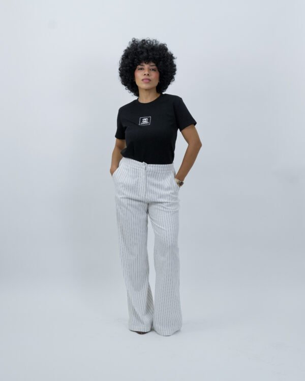 Playera con Bordado Chanel