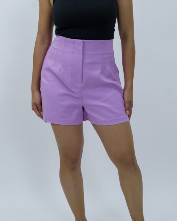 Short Tiro alto