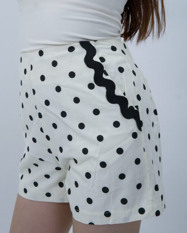 Short Blanco Lunares
