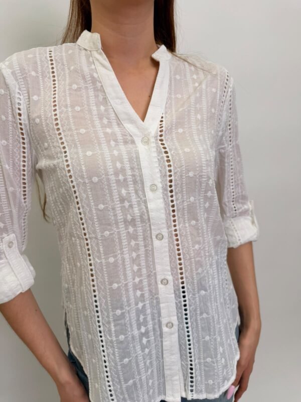 Blusa Blanca Textura Bordada