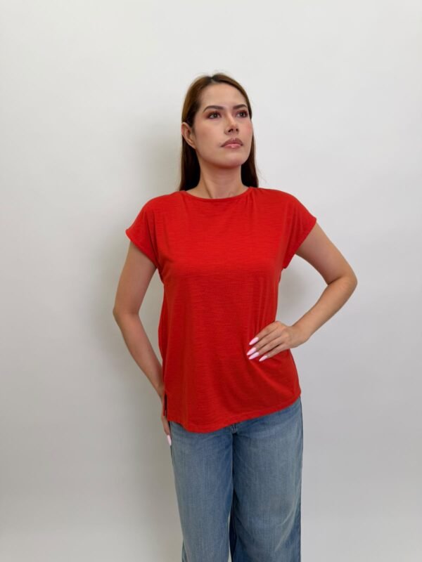 Blusa Roja Basica