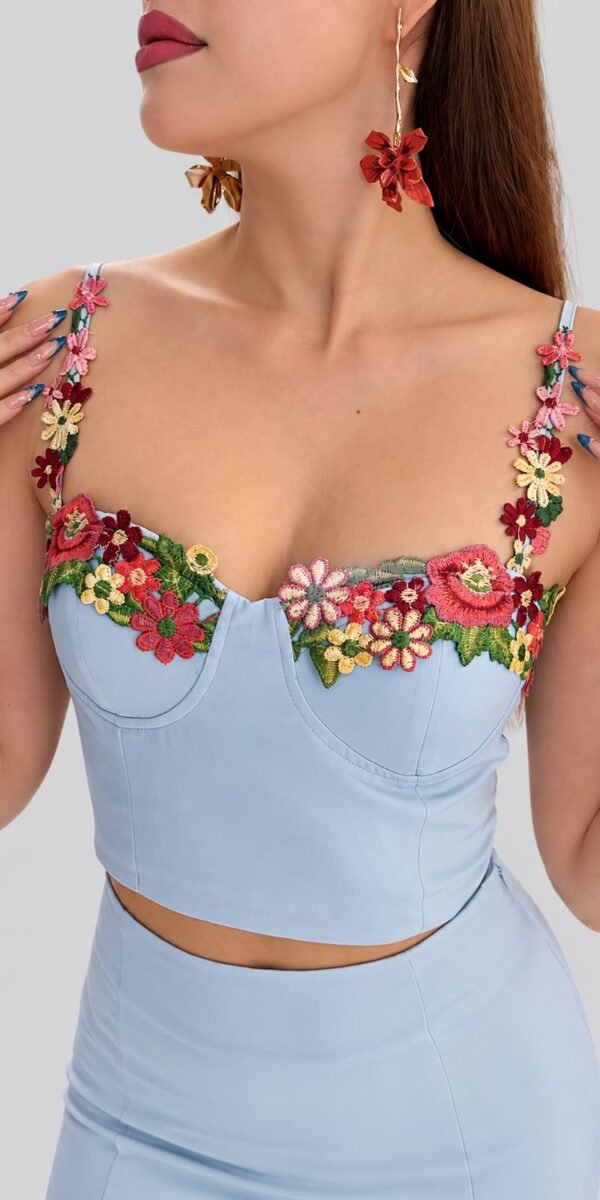 Conjunto Top y Falda