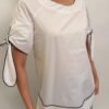 Blusa Blanca Con Detalle en Manga