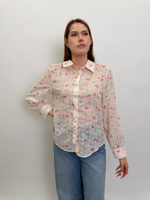 Camisa Flores Encaje
