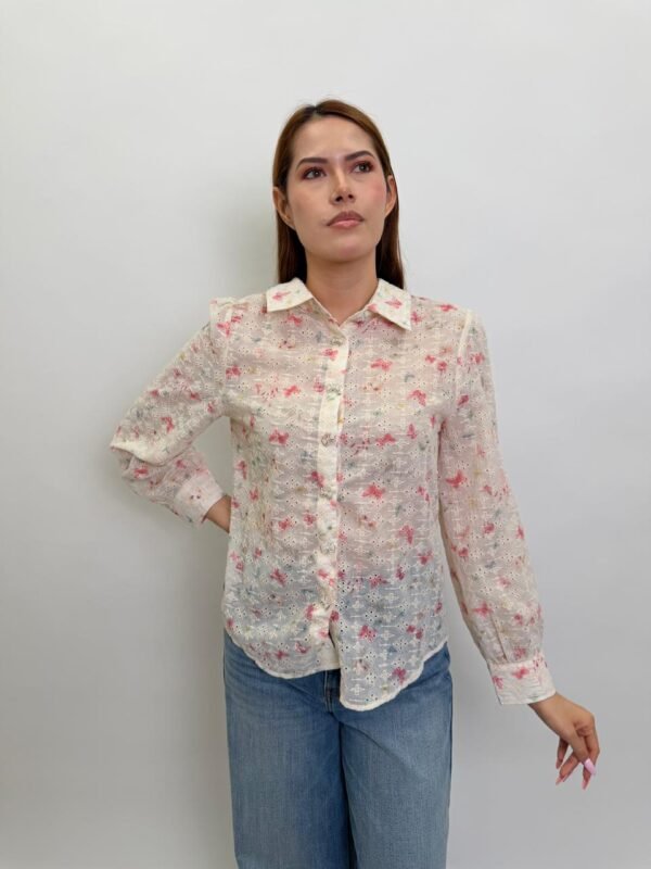 Camisa Flores Encaje