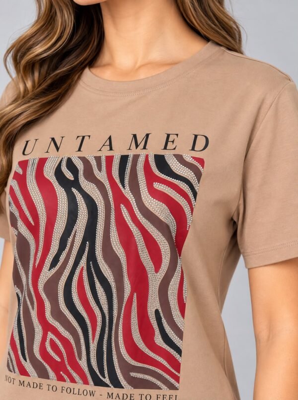 Playera Blanca y Beige